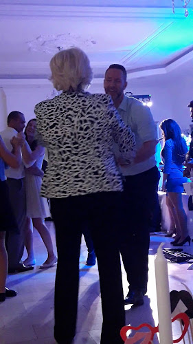 Opinii despre Le Til Kúria în Biri - Vendéglátás