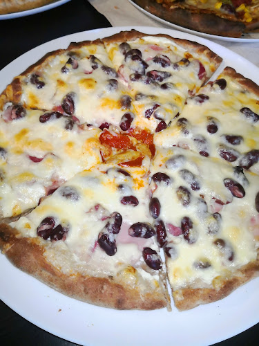 Comentarii opinii despre DeJÓ Live Bár És Pizzéria