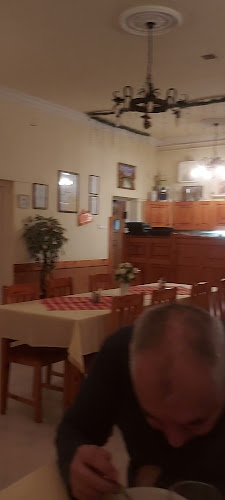 Family kisvendéglő