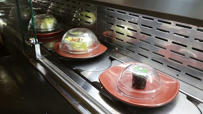 Wasabi Running Sushi & Wok Restaurant - Budapest