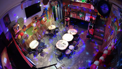 Happy Drink Bar - closed in 2023 :(