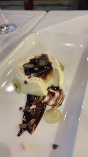 Olivolà - Locale Italiano - Vendéglátás