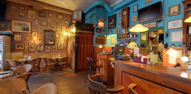 Paris, Texas Kávéház