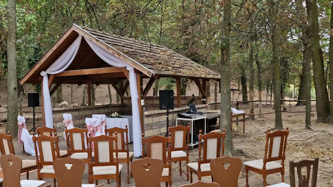 Opinii despre Tölgyes Csárda în Szentmártonkáta - Vendéglátás