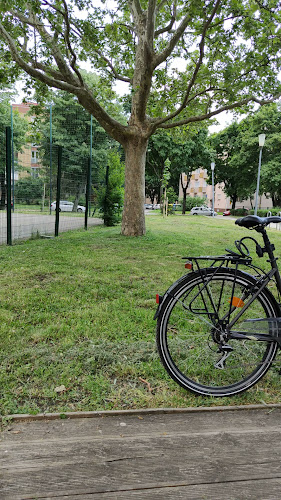 Opinii despre Park Pavilon Cafe în Pécs - Vendéglátás