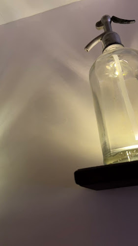 Opinii despre Vinikli - local drinks & stuff în Budapest - Vendéglátás