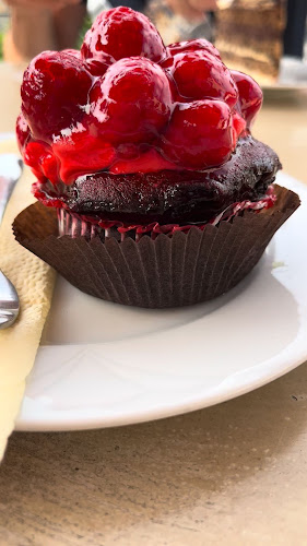 Schőnig Cukrászda és Kávéház