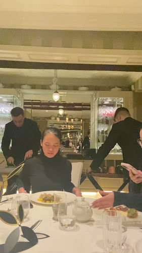 Opinii despre Arany Kaviár Étterem în Budapest - Vendéglátás