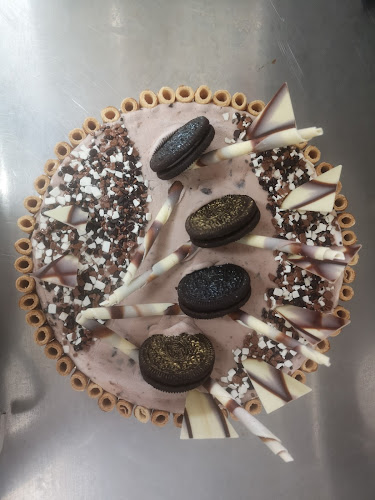 Dolce Vita Fagyizó - Vendéglátás