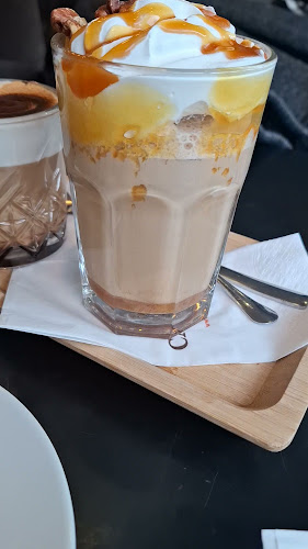 Cafe Frei Szombathely - Vendéglátás