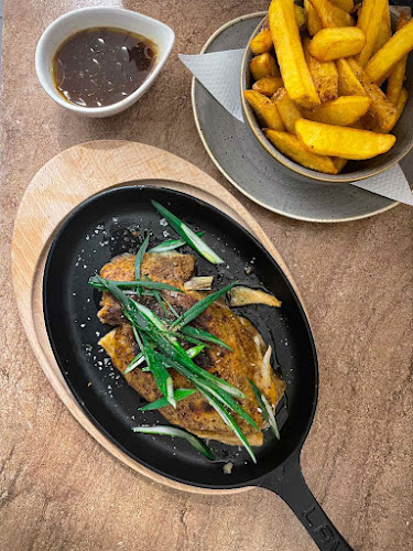 Stop Cafe & Restaurant - Vendéglátás