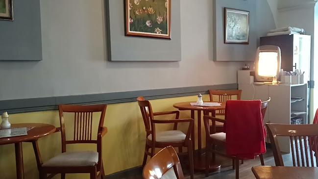 Opinii despre Kedves Cukrászda és Reggeliző în Balatonfüred - Vendéglátás