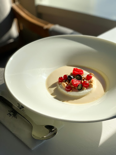 Émile Étterem - Vendéglátás