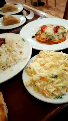 Comentarii opinii despre Szeráj Török Étterem