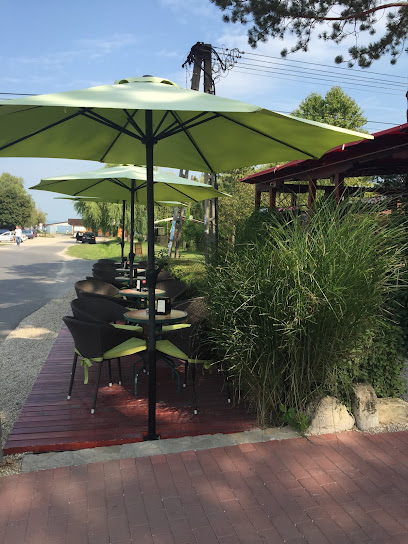 Aranytölcsér Fagylaltkert és Kávézó