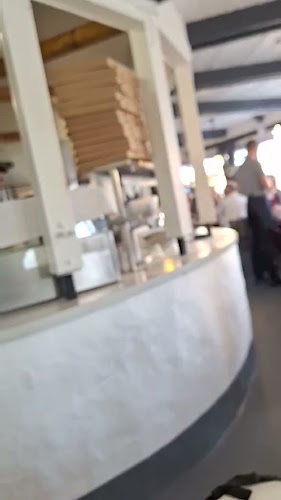 Opinii despre Gomba Étterem és Pizzéria în Révfülöp - Vendéglátás