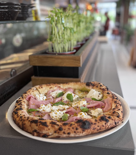 Punto Cukrászda & Bistro & Pizzéria