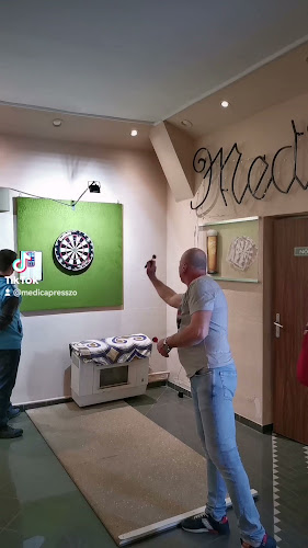Medica Presszó