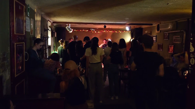 Opinii despre Jazz Kocsma în Szeged - Vendéglátás