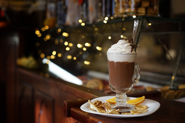 Caflisch Cukrászda - Vendéglátás