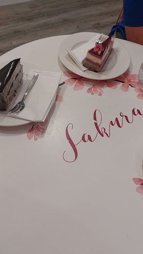 Sakura Cukrászda - Nagymaros