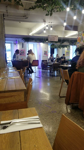 Budapest, Kazinczy u. 24, 1075