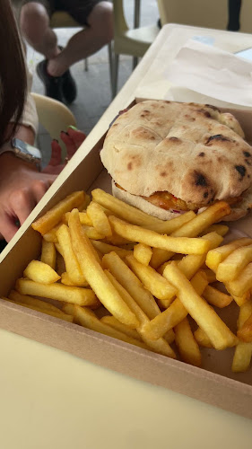 Opinii despre PIROG-DA! Erdőkerülő în Budapest - Vendéglátás