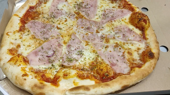 Opinii despre Hambi Bár în Szombathely - Vendéglátás