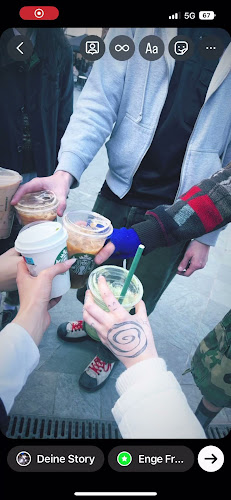 Opinii despre Starbucks Castle în Budapest - Vendéglátás