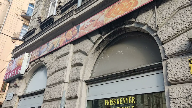 Benett Pékség - Budapest