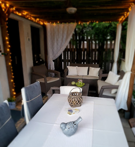 Opinii despre Siófoki Vendégasztal Kertem, konyhám ízei în Siófok - Vendéglátás