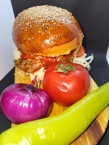 Opinii despre Party Grill Büfé în Solt - Vendéglátás