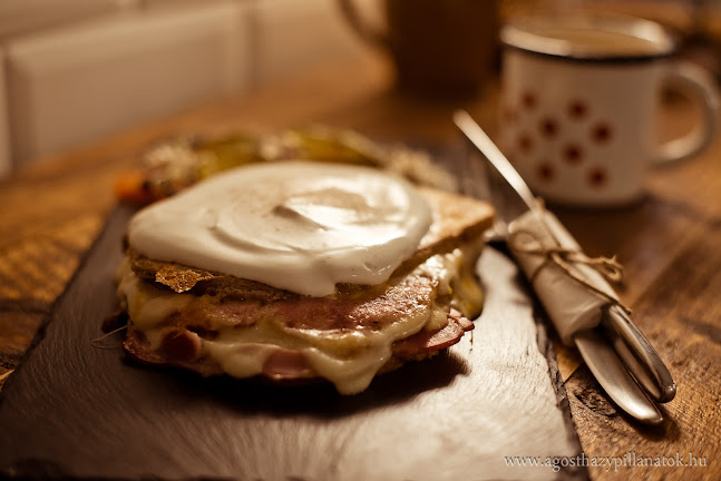 Mókusch kávézó és tortaműhely - Vendéglátás