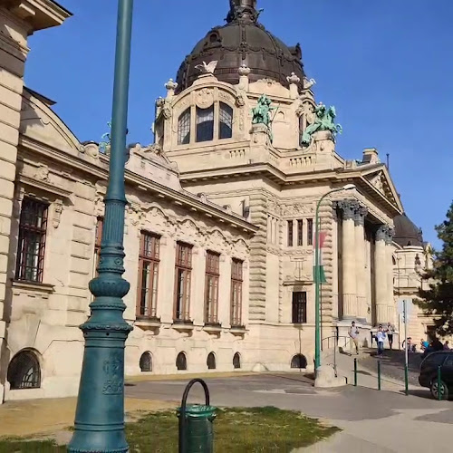 Budapest, Bajcsy-Zsilinszky út 15/b, 1065