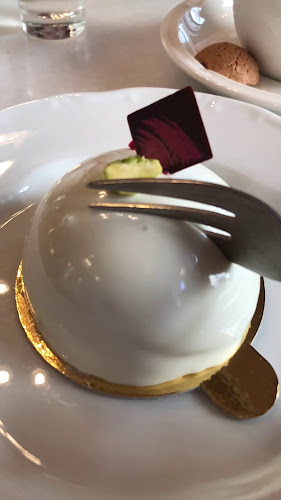 Hauer cukrászda és kávéház - Vendéglátás