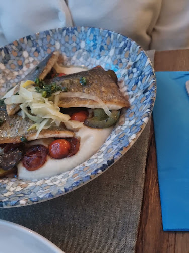 Opinii despre SZÉK Restaurant & Bar în Budapest - Vendéglátás