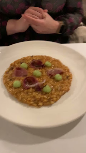 Opinii despre Trattoria Pomo D'Oro în Budapest - Vendéglátás