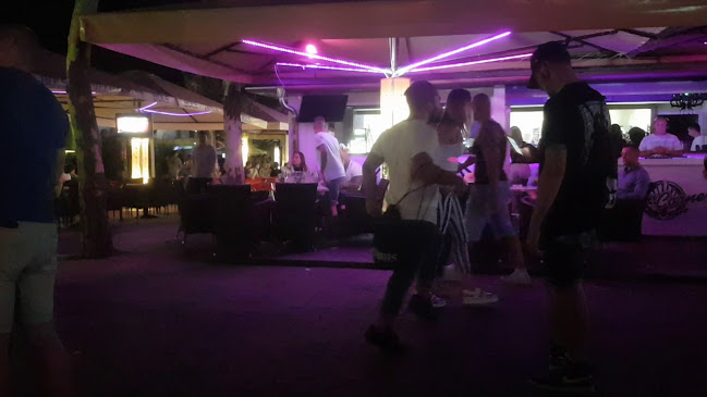 La Siesta Cocktail Bar - Nyim