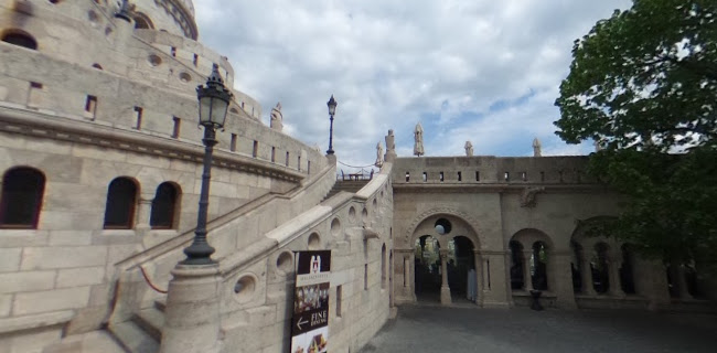 Budapest, Hess András tér 1-3, 1014