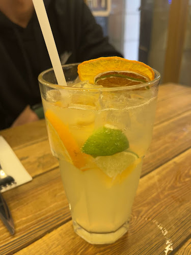 Opinii despre Fat Mama în Budapest - Vendéglátás