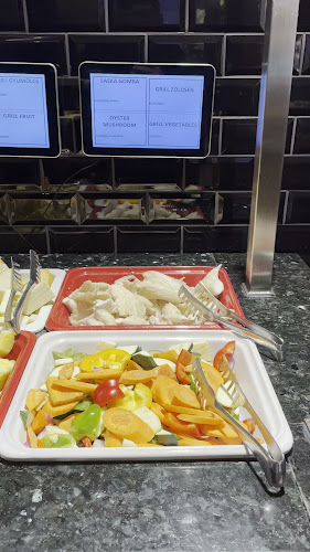 Opinii despre Trófea Grill Étterem Újbuda în Budapest - Vendéglátás