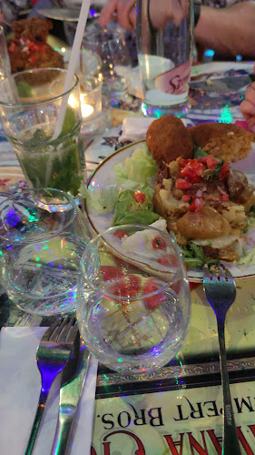 Opinii despre Havana Salsa Bar & Restaurant în Budapest - Vendéglátás