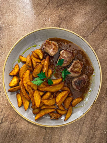 Stop Cafe & Restaurant - Szabadbattyán