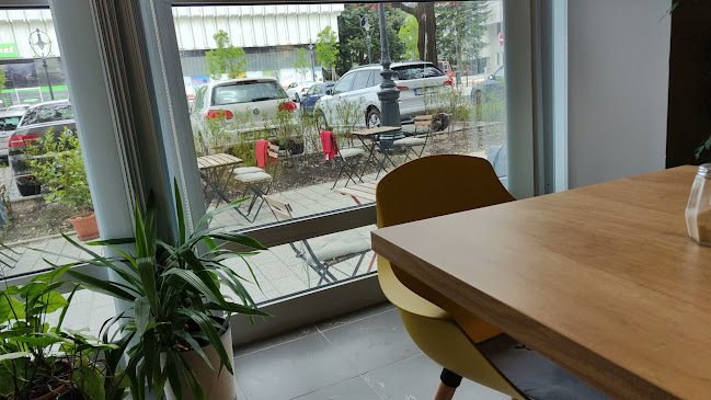 Opinii despre Cukker Művek Kávéház în Nagykanizsa - Vendéglátás