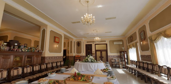 Kakukk Étterem és Panzió - Vendéglátás