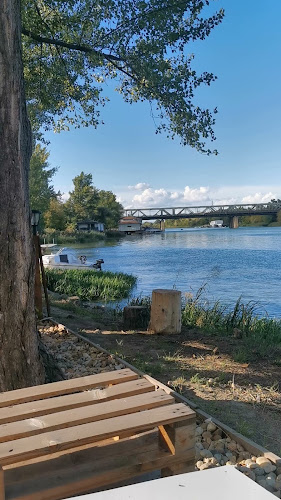 Csepeli Hekksziget - Vendéglátás