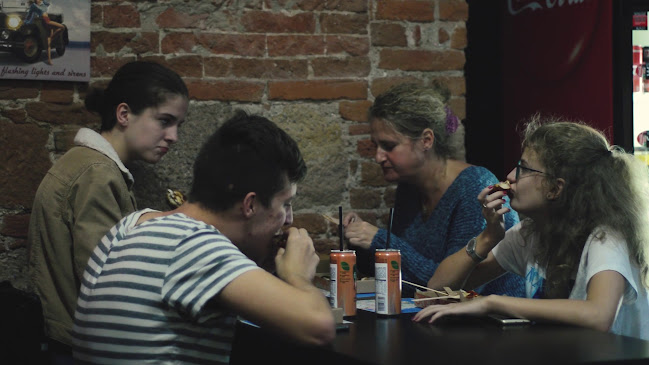 Opinii despre Farm Burger Vác în Vác - Vendéglátás