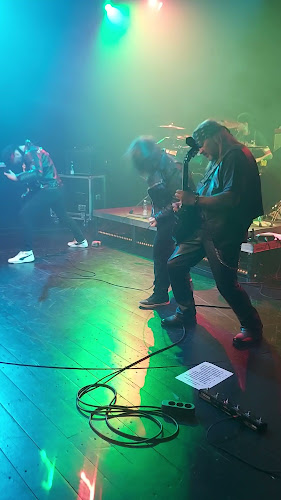 Opinii despre KultPont Kávézó és Kamaraterem în Salgótarján - Vendéglátás