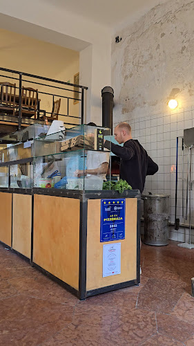 MANU+ - Vendéglátás