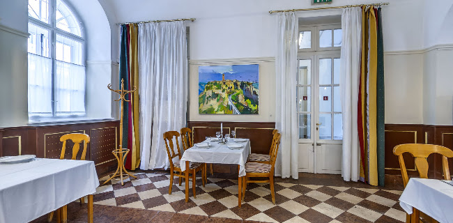 Károlyi Étterem - Vendéglátás